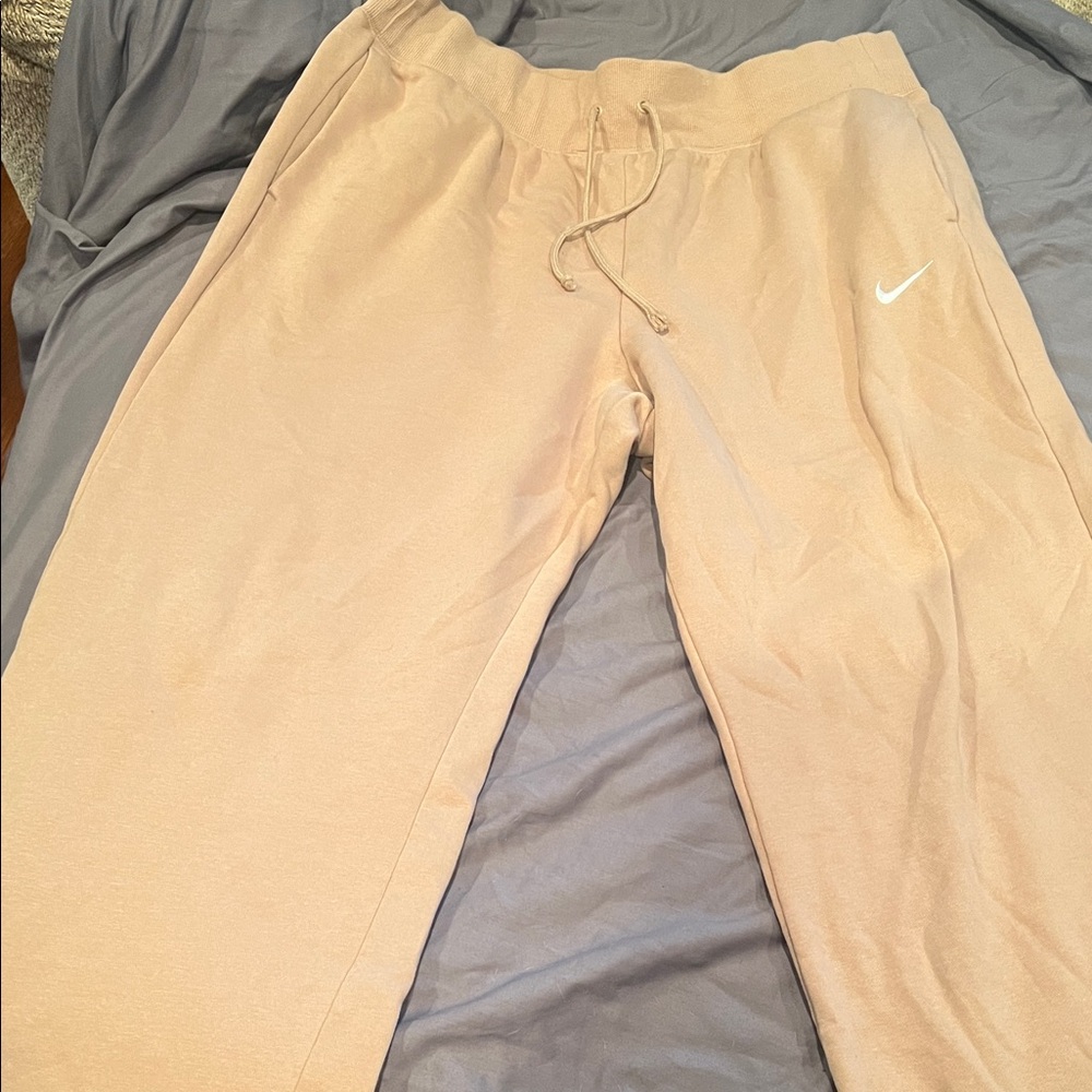 Nike Beige Joggers